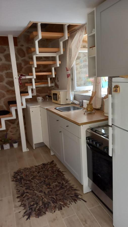 Apartman Niki, Medov Dolac - Lovrec 아파트 외부 사진